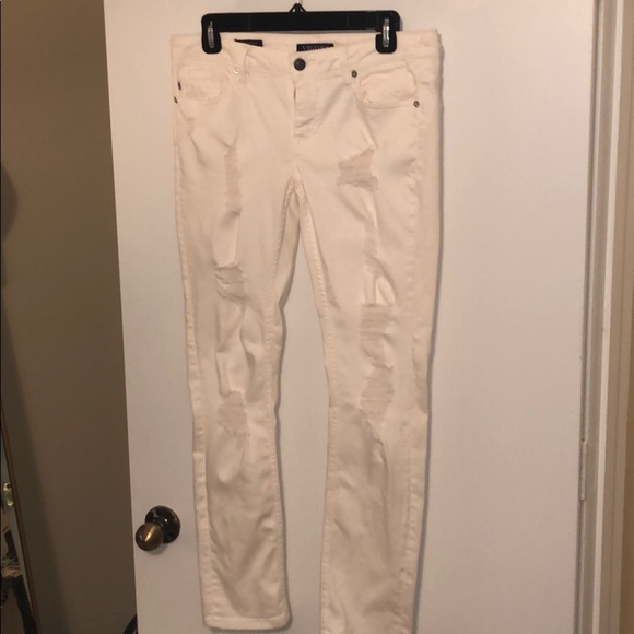 Vigoss Denim - The Thompson tomboy waist &length 27 vigoss jeans